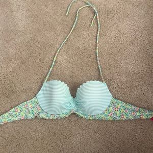 Victoria’s Secret bathing suit top